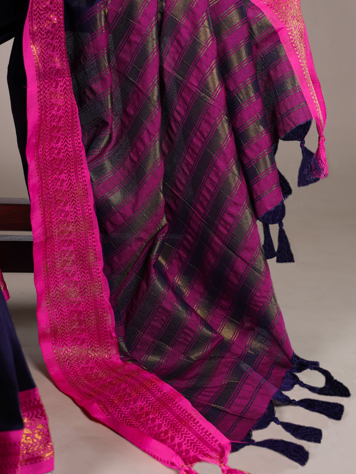 Aura Silk Zari Weaving Work Saree