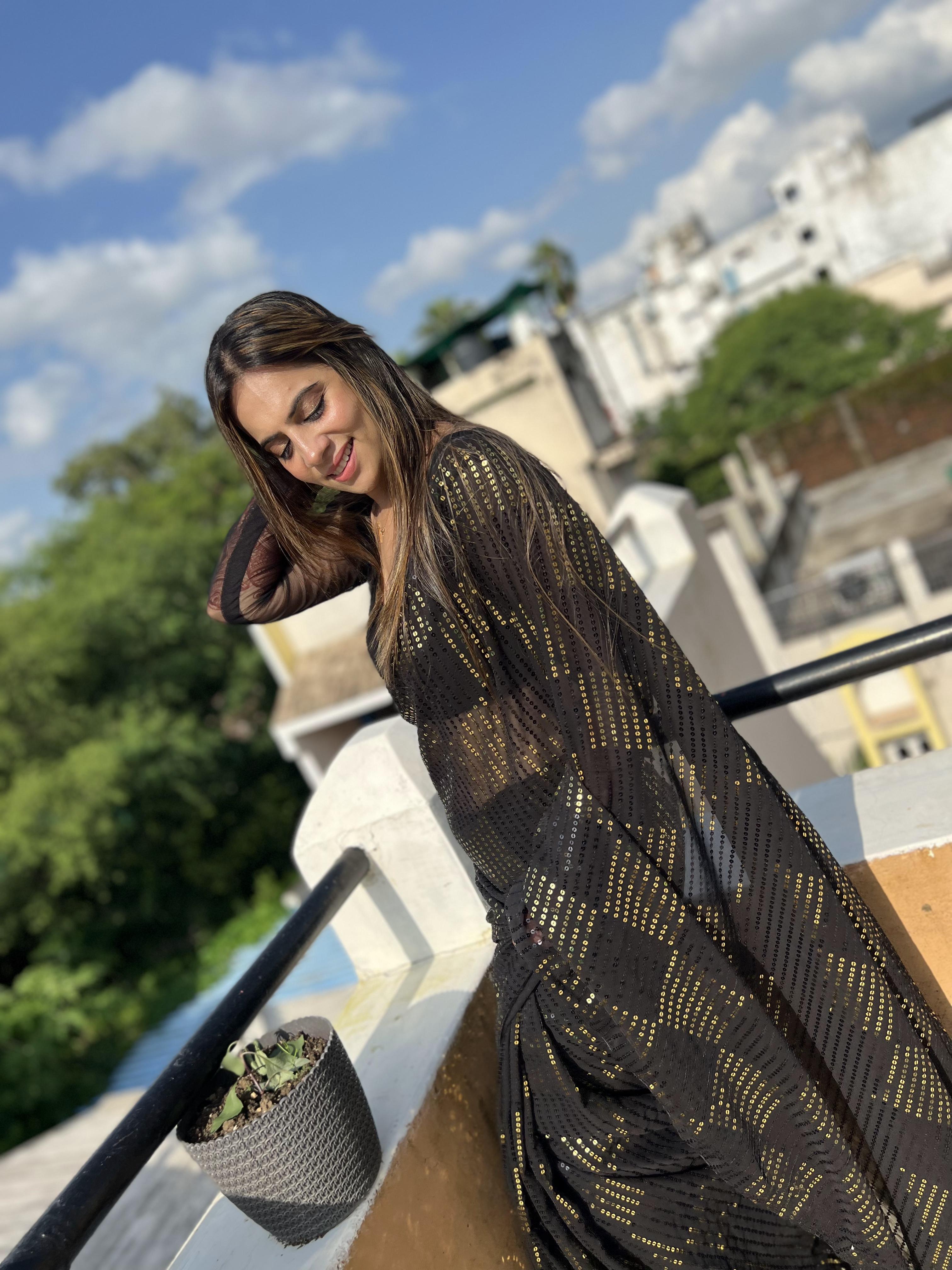 exclusive Sequance saree