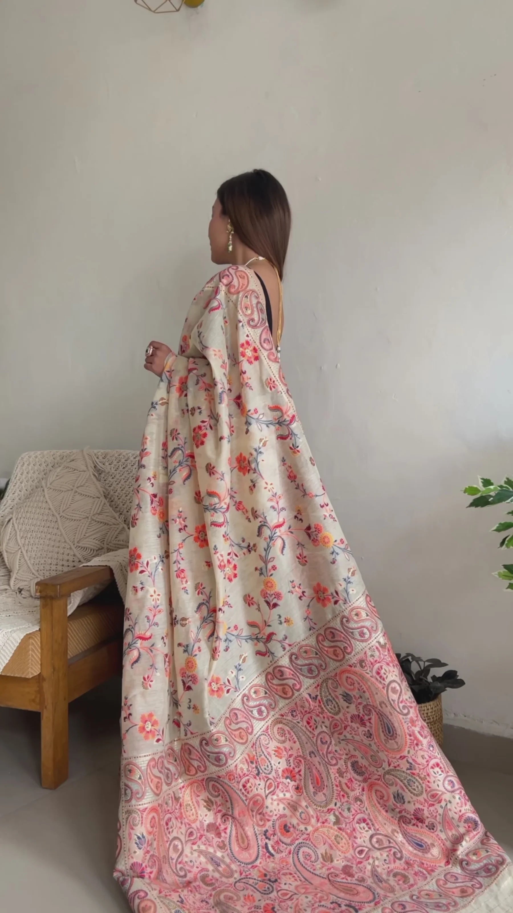 KASHMIRI PASHMINA COTTON KACHHI WORK MULTI THRADE SAREE