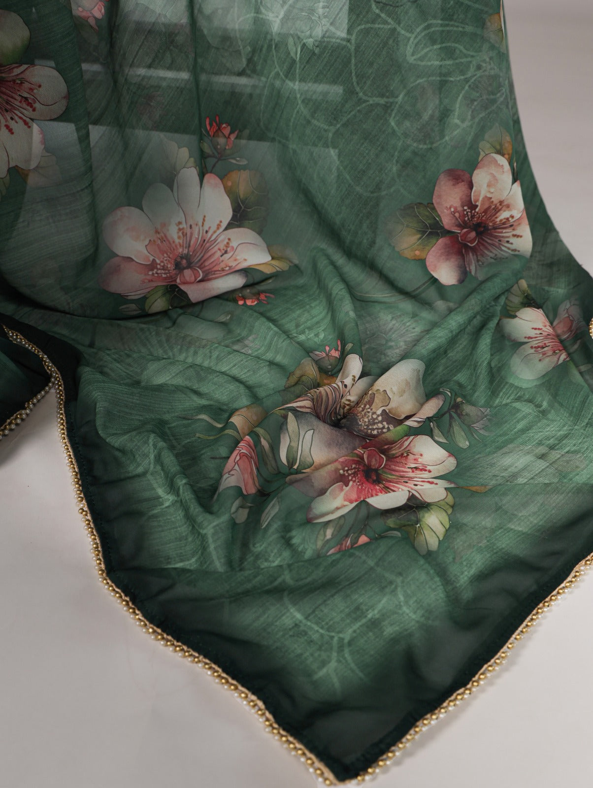 Georgette Floral Print With Lace Border Saree