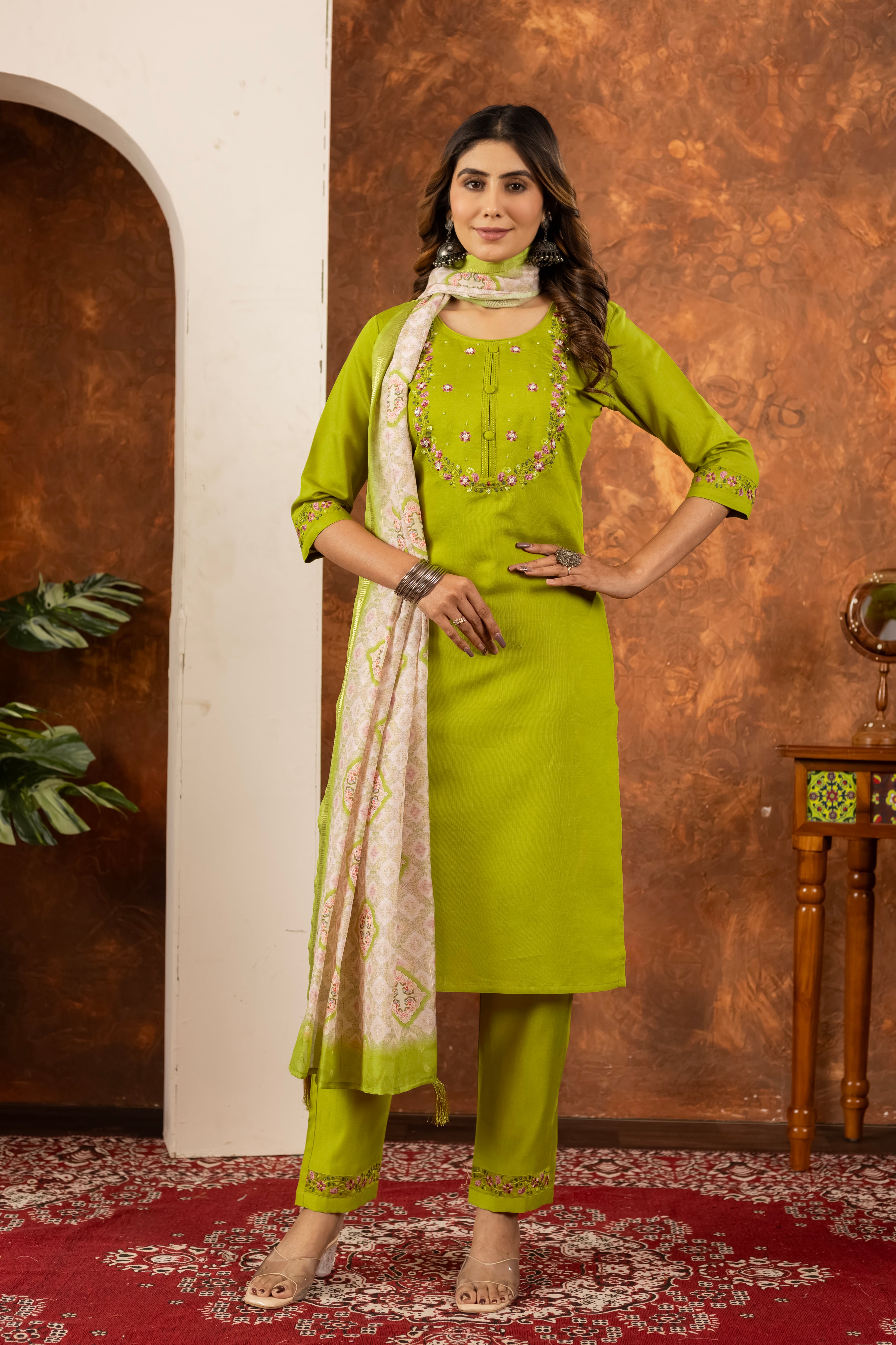 Elegant Straight Kurti Pant Dupatta