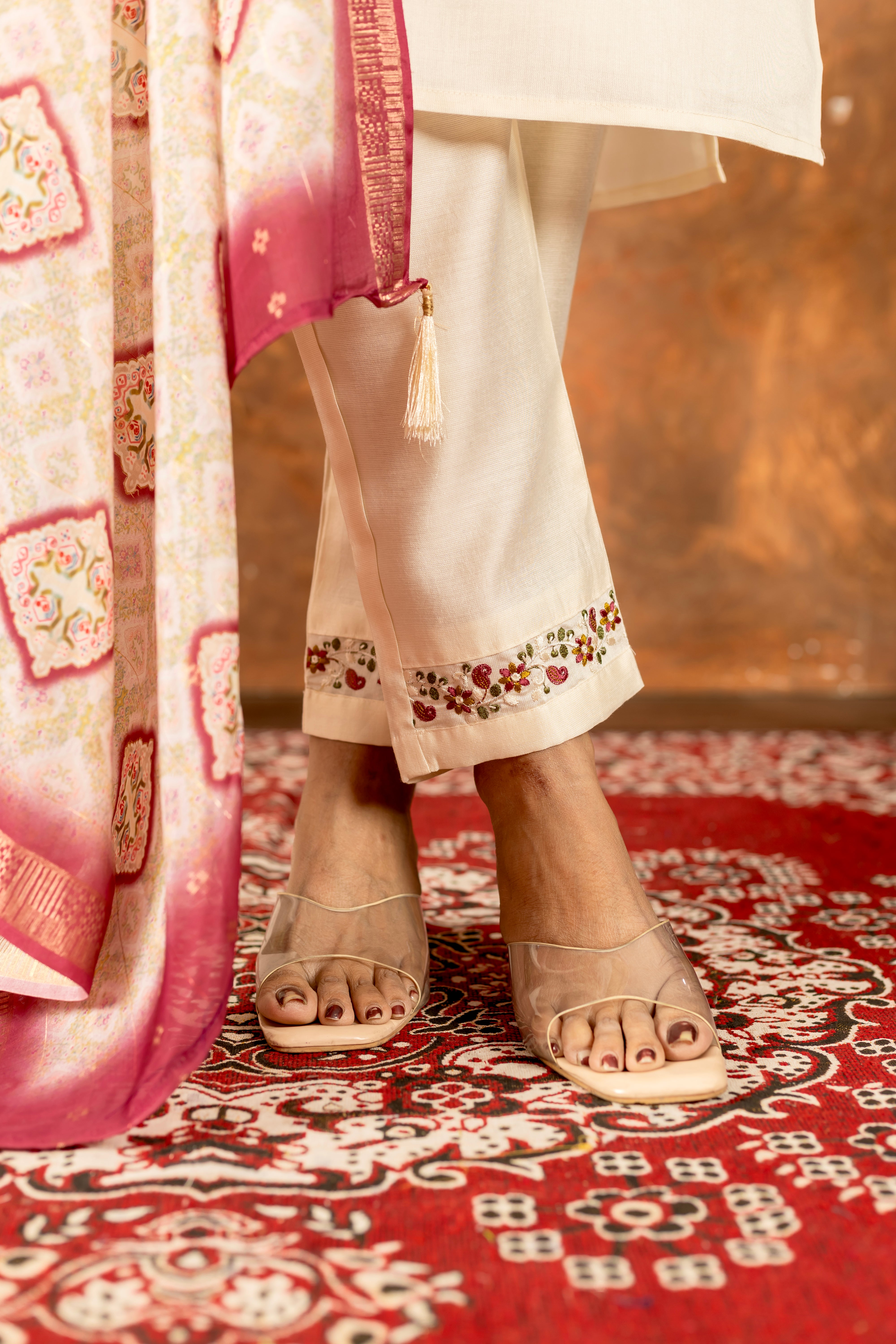 Elegant Straight Kurti Pant Dupatta