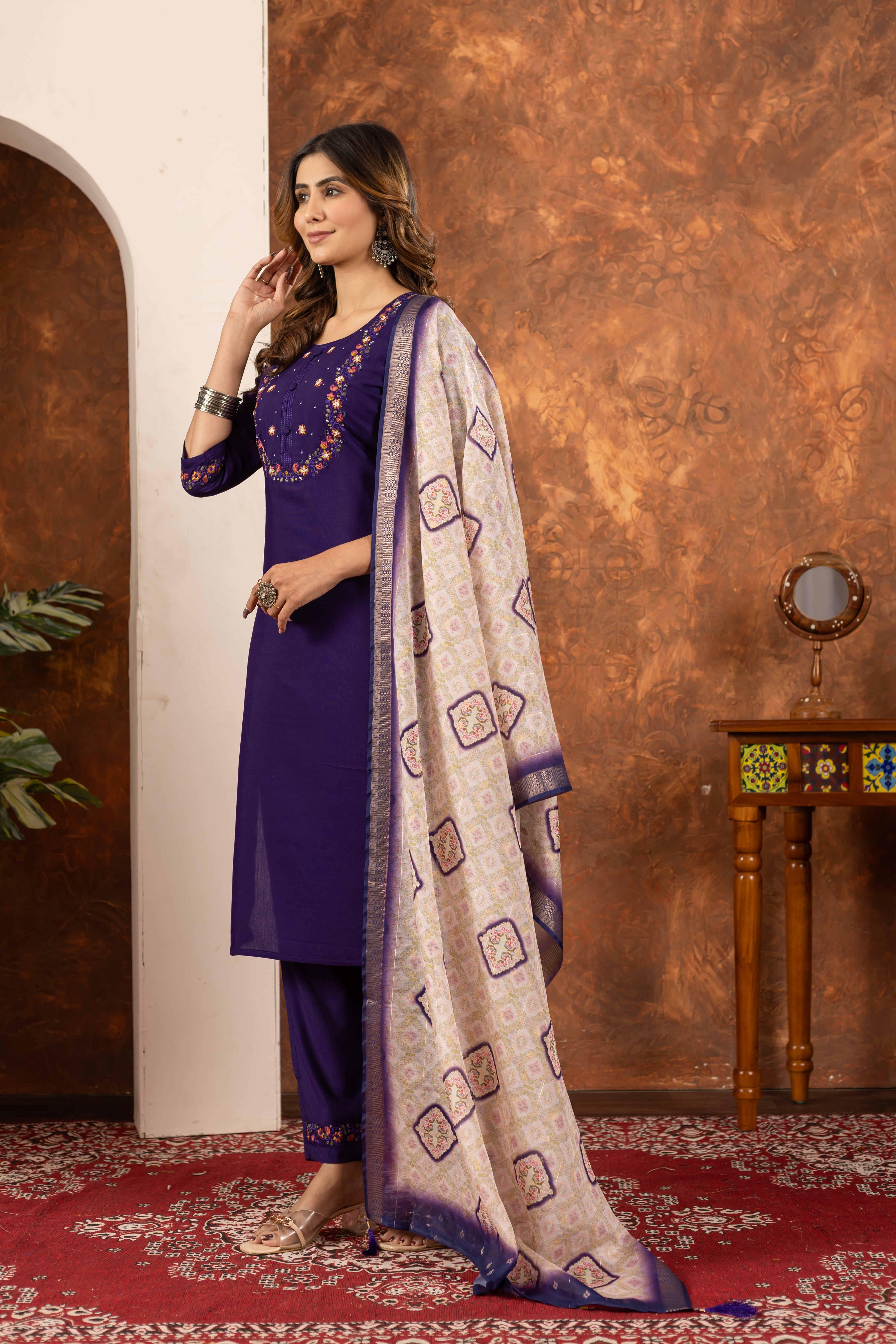 Elegant Straight Kurti Pant Dupatta