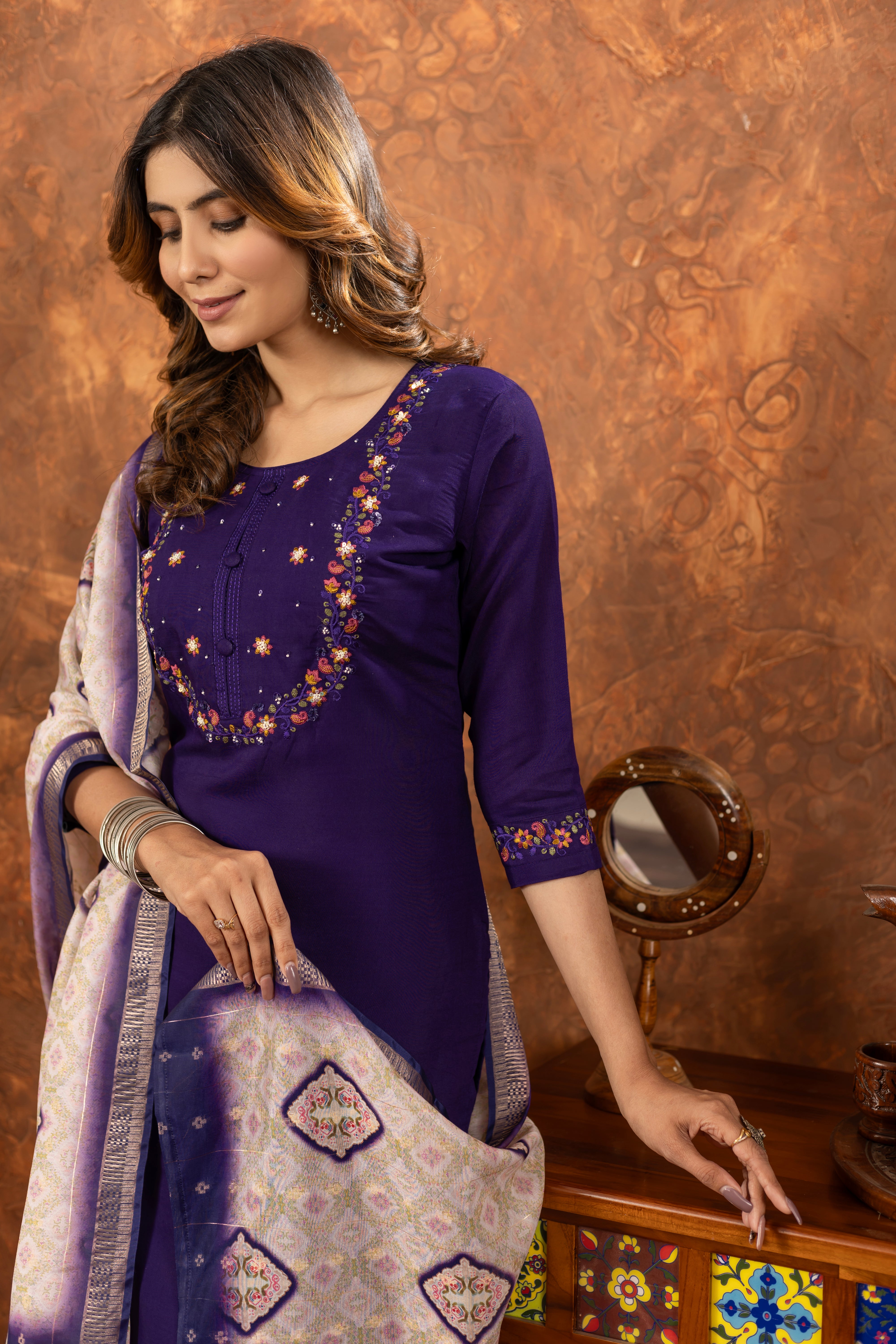 Elegant Straight Kurti Pant Dupatta