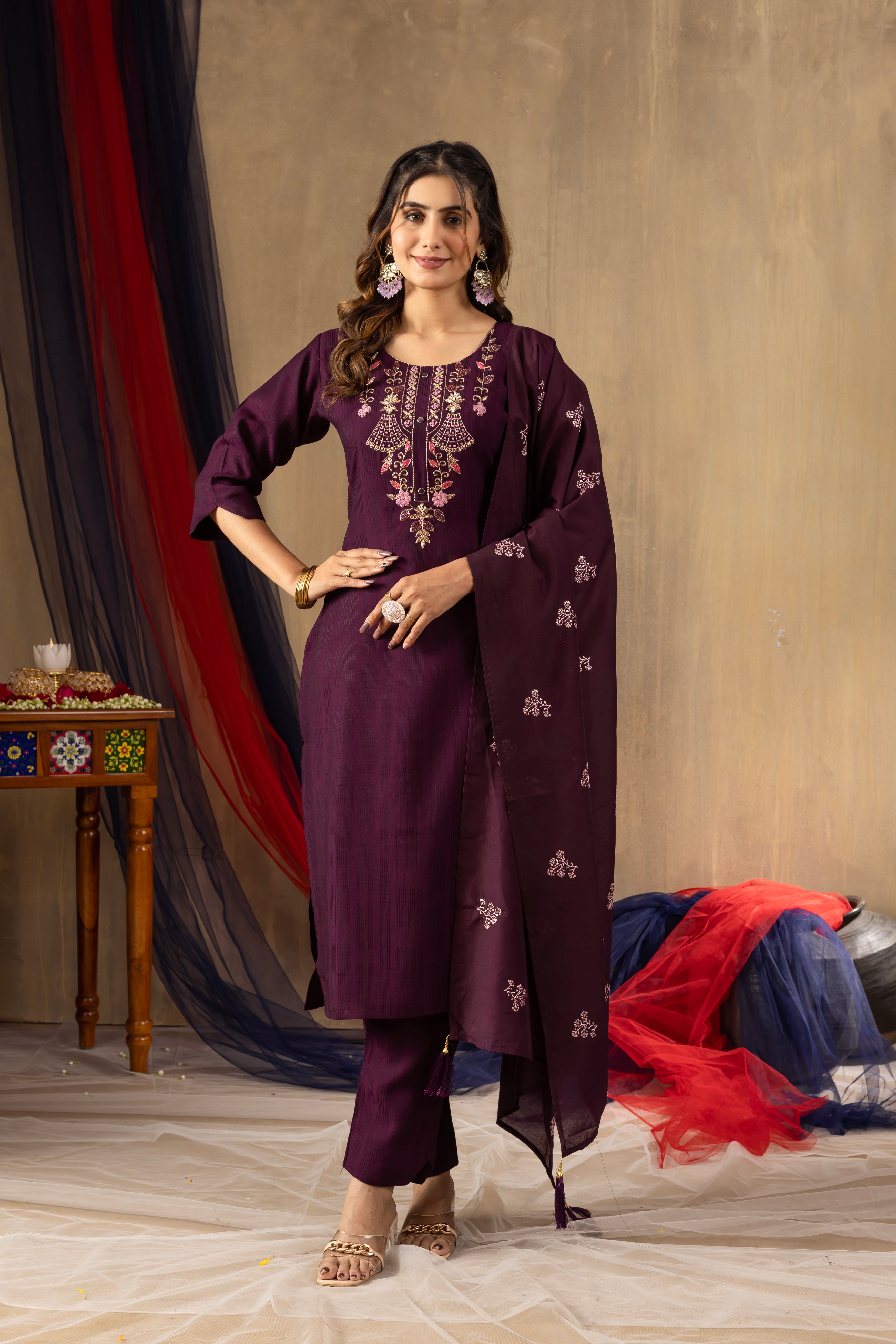 Elegant Straight Kurti Pant Dupatta Set
