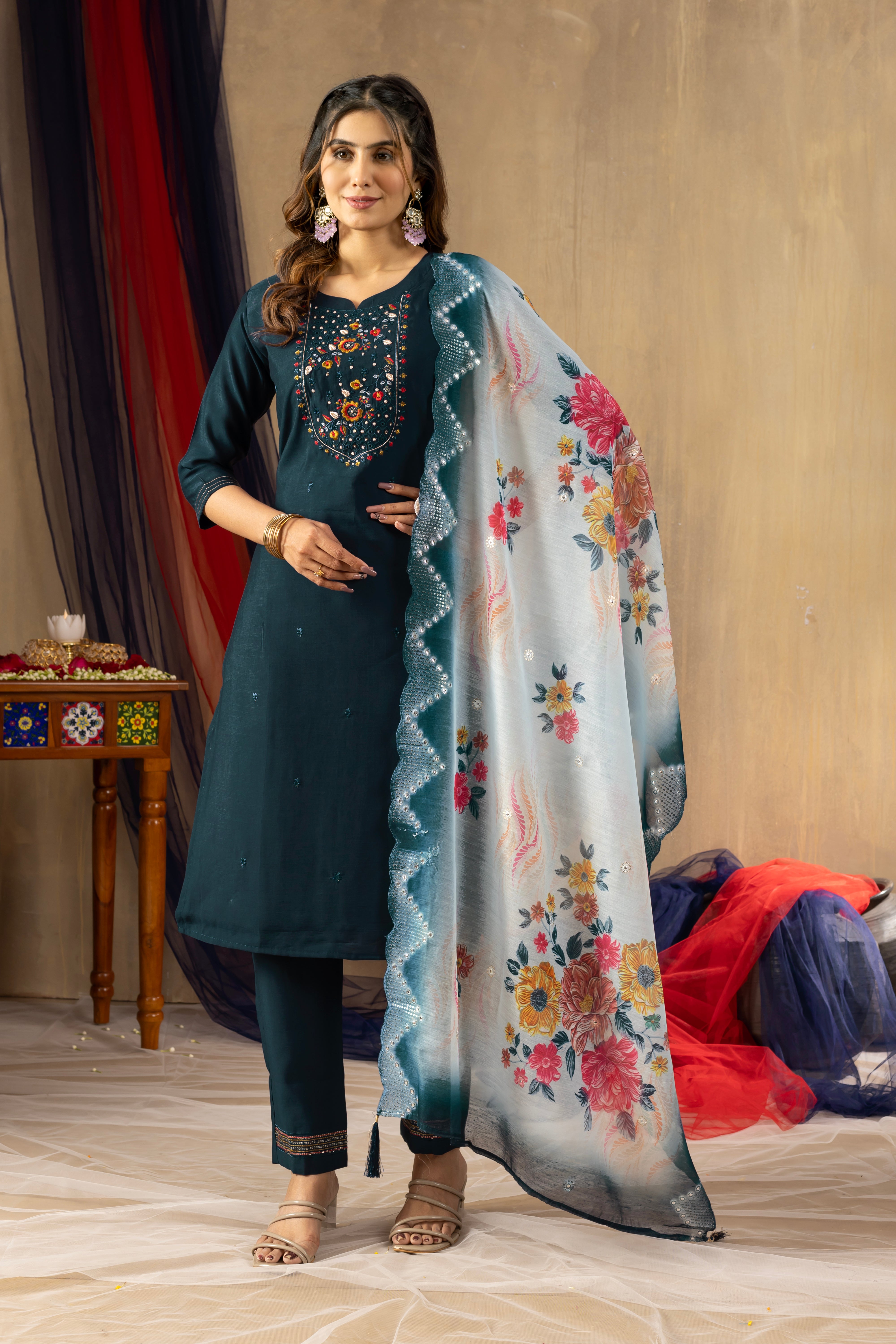 Elegant Straight Kurti Pant Dupatta Set