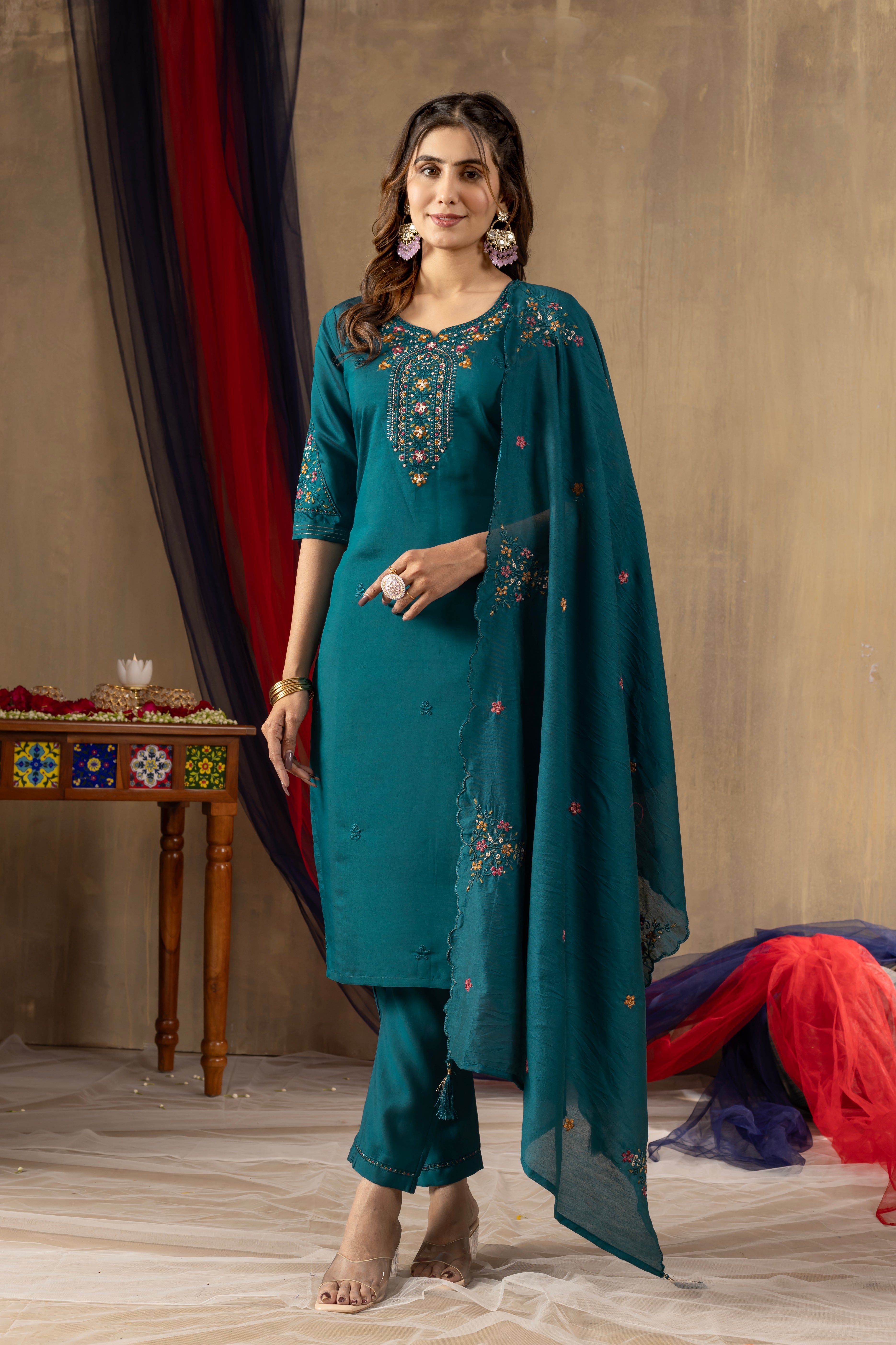 Elegant Straight Kurti Pant Dupatta Set