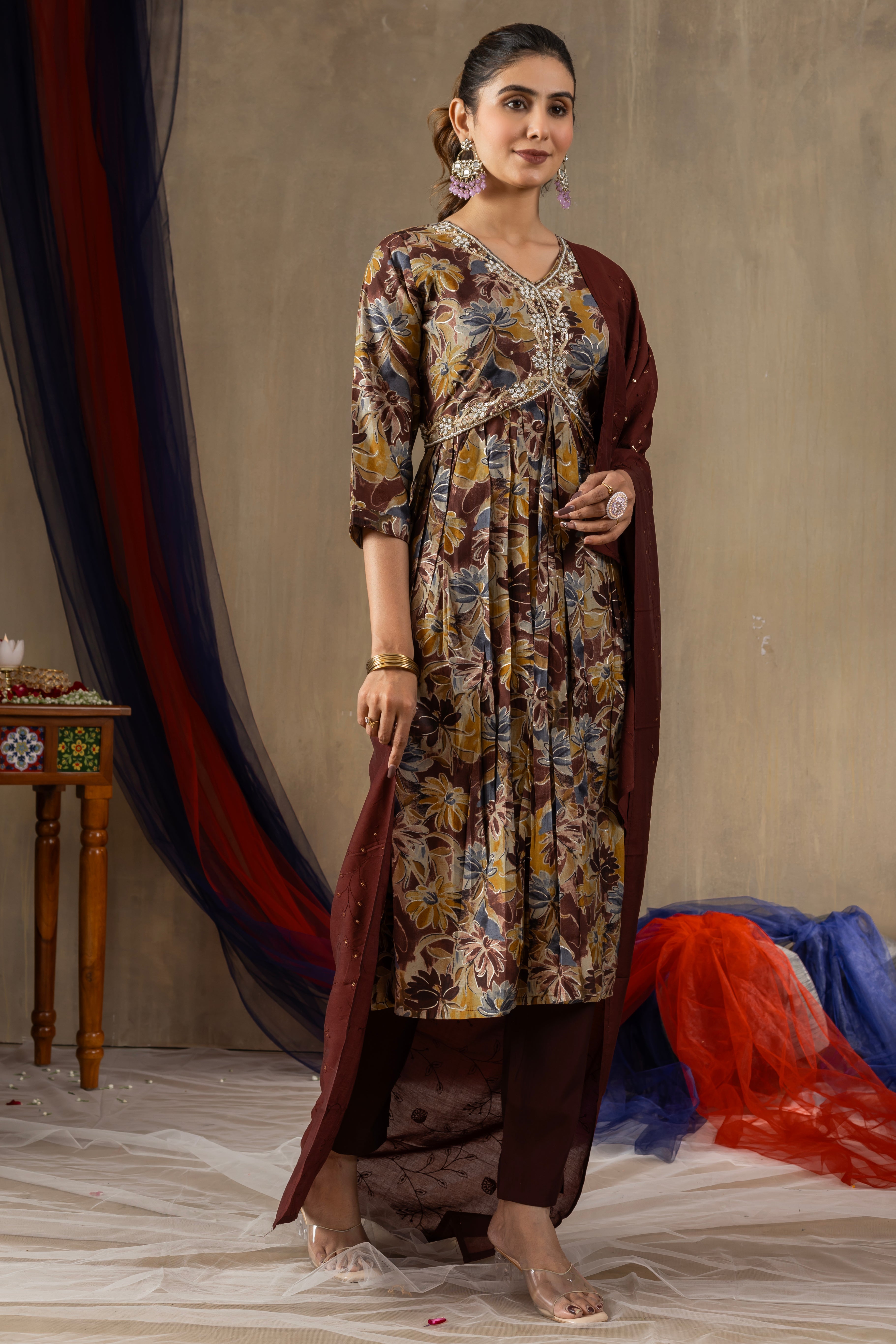 Elegant Straight Kurti Pant Dupatta Set