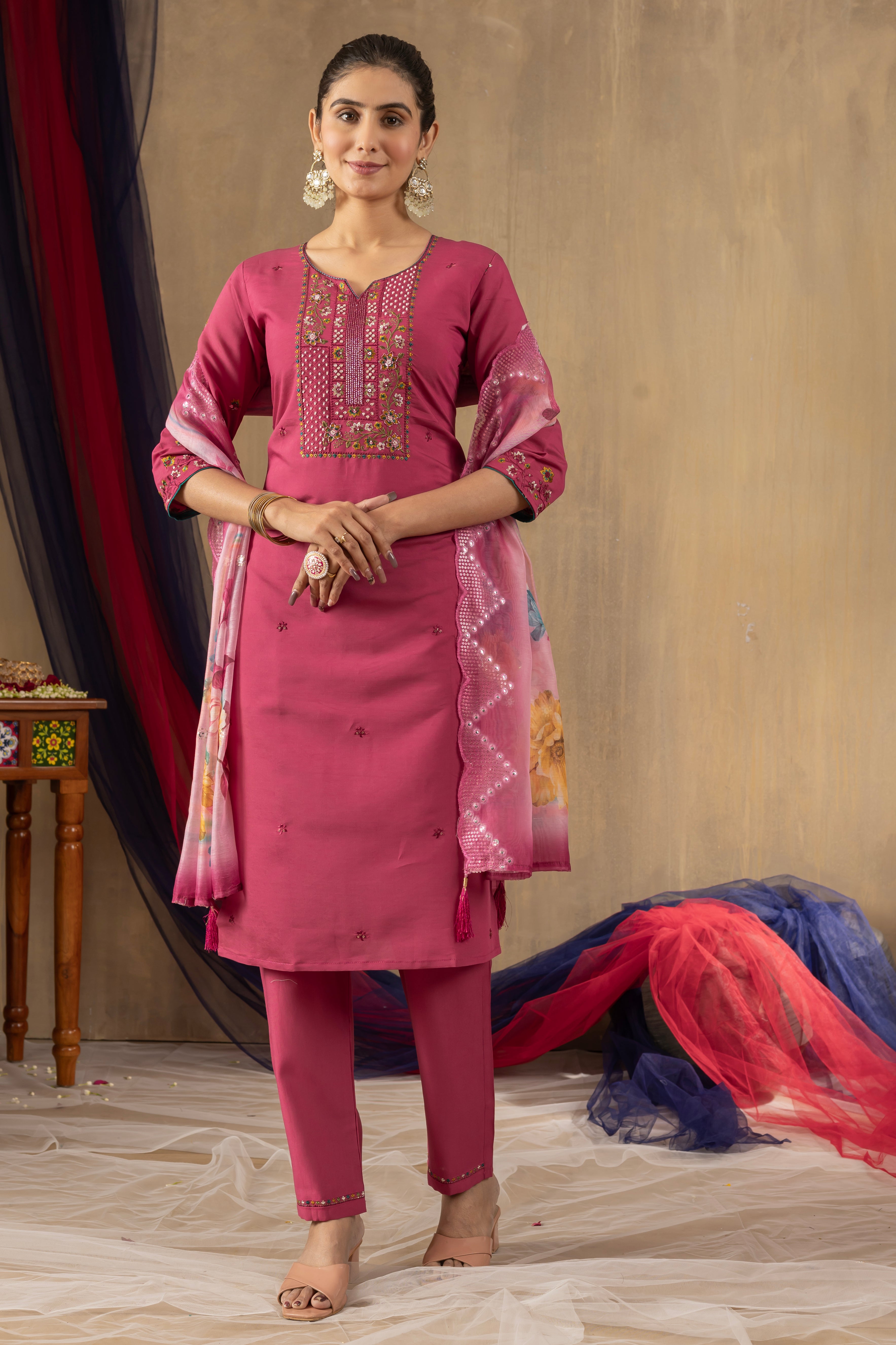 Elegant Straight Kurti Pant Dupatta Set