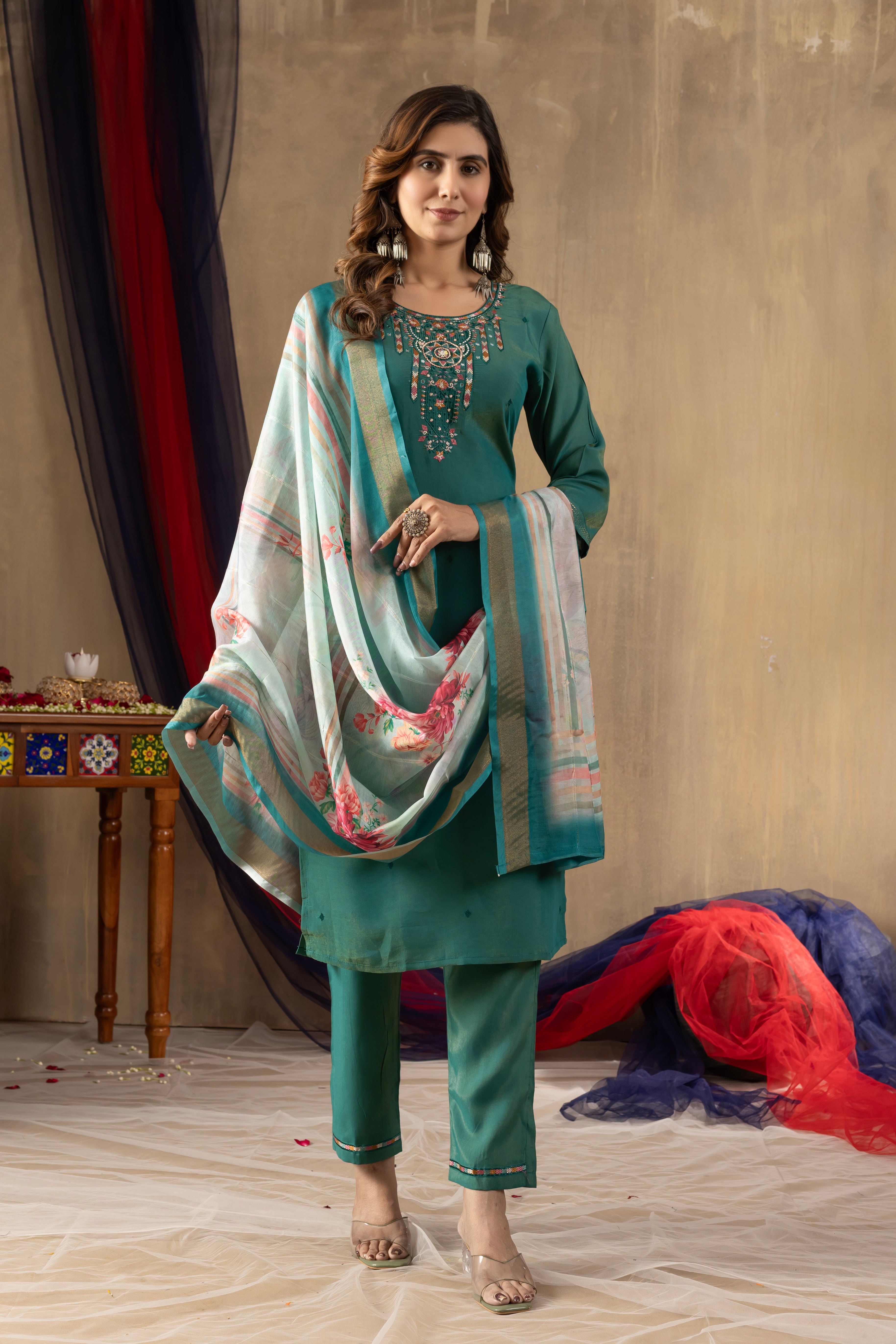 Elegant Straight Kurti Pant Dupatta Set