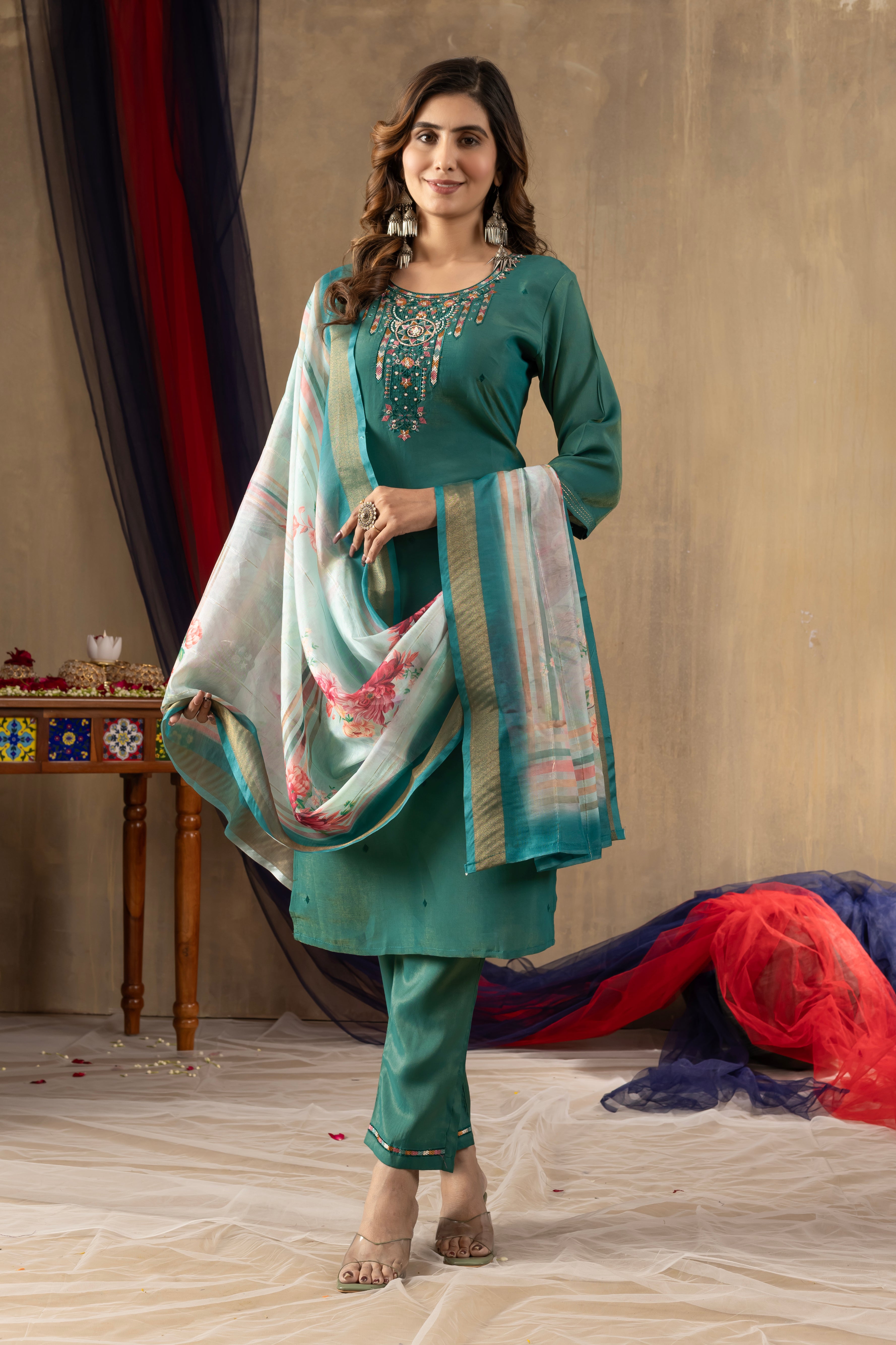 Elegant Straight Kurti Pant Dupatta Set