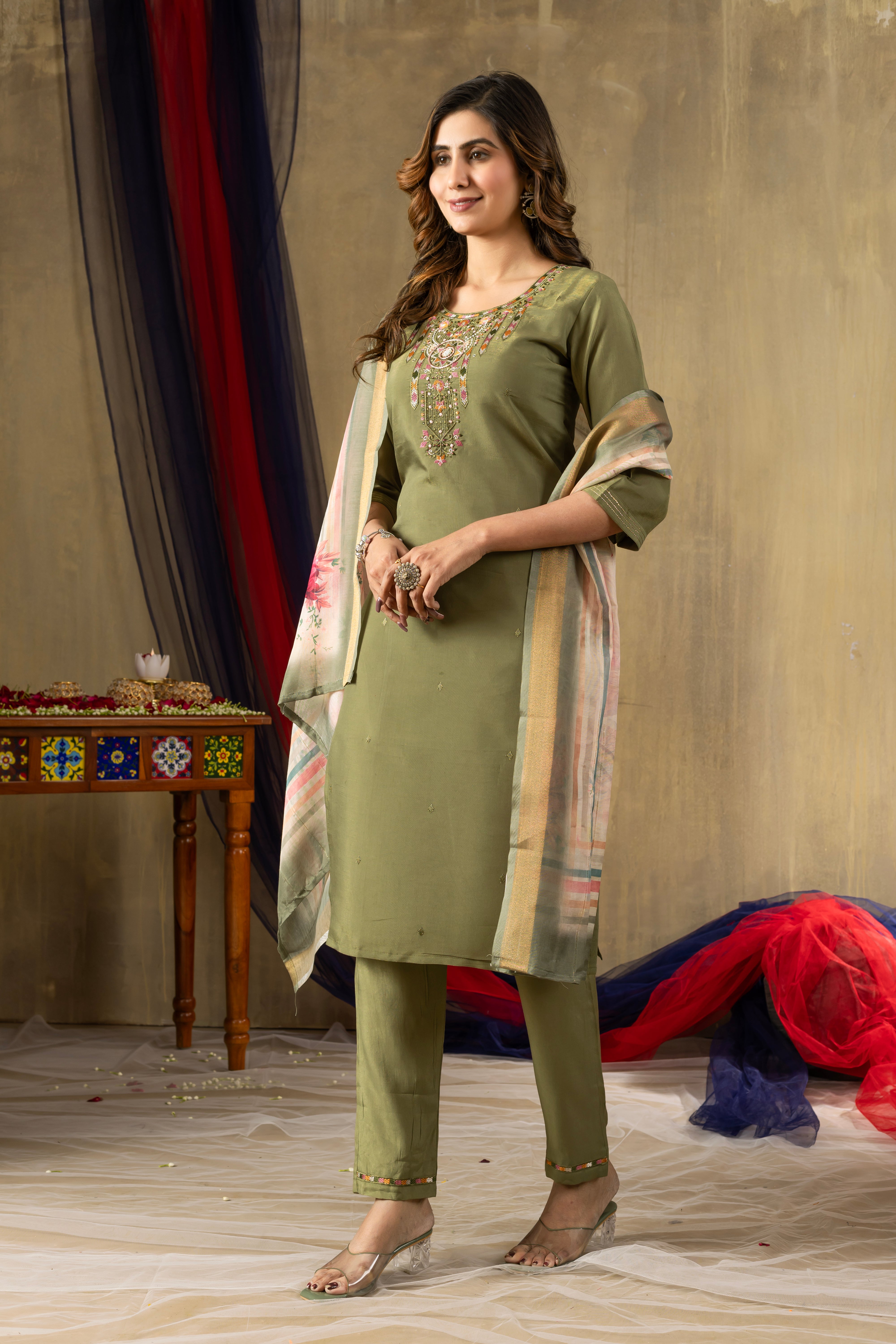 Elegant Straight Kurti Pant Dupatta Set