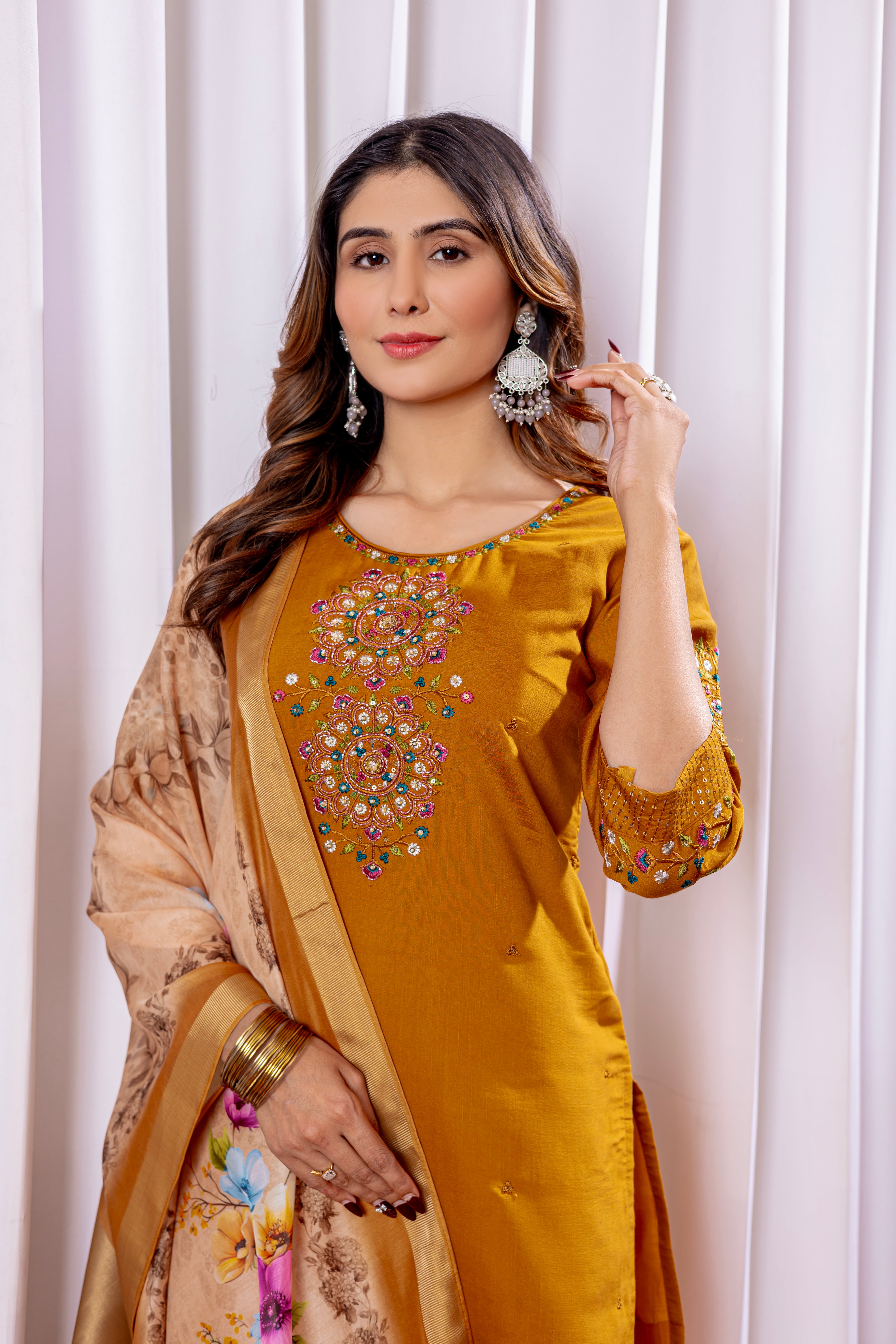 Elegant Straight Kurti Pant Dupatta Set
