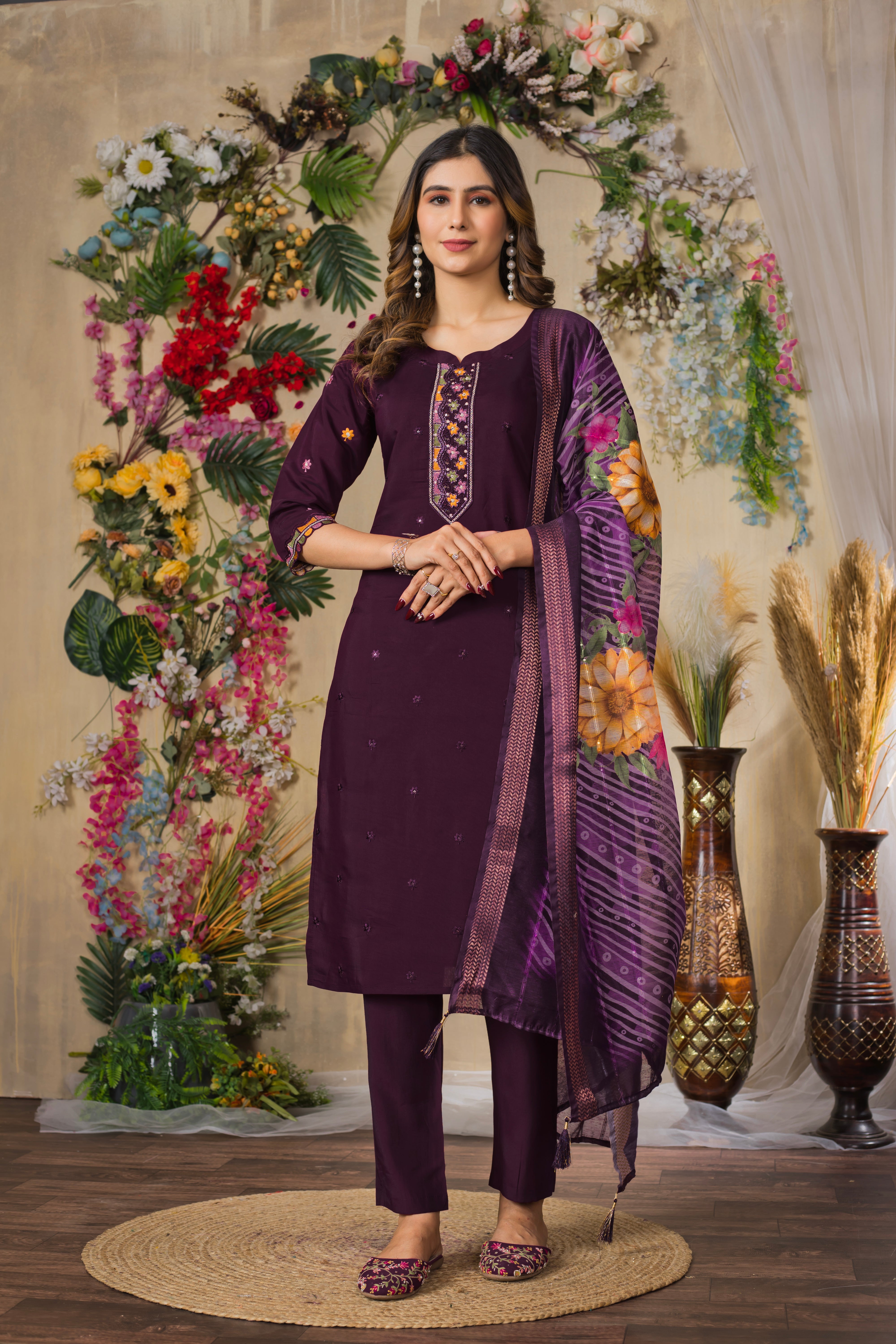 Elegant Straight Kurti Pant Dupatta Set