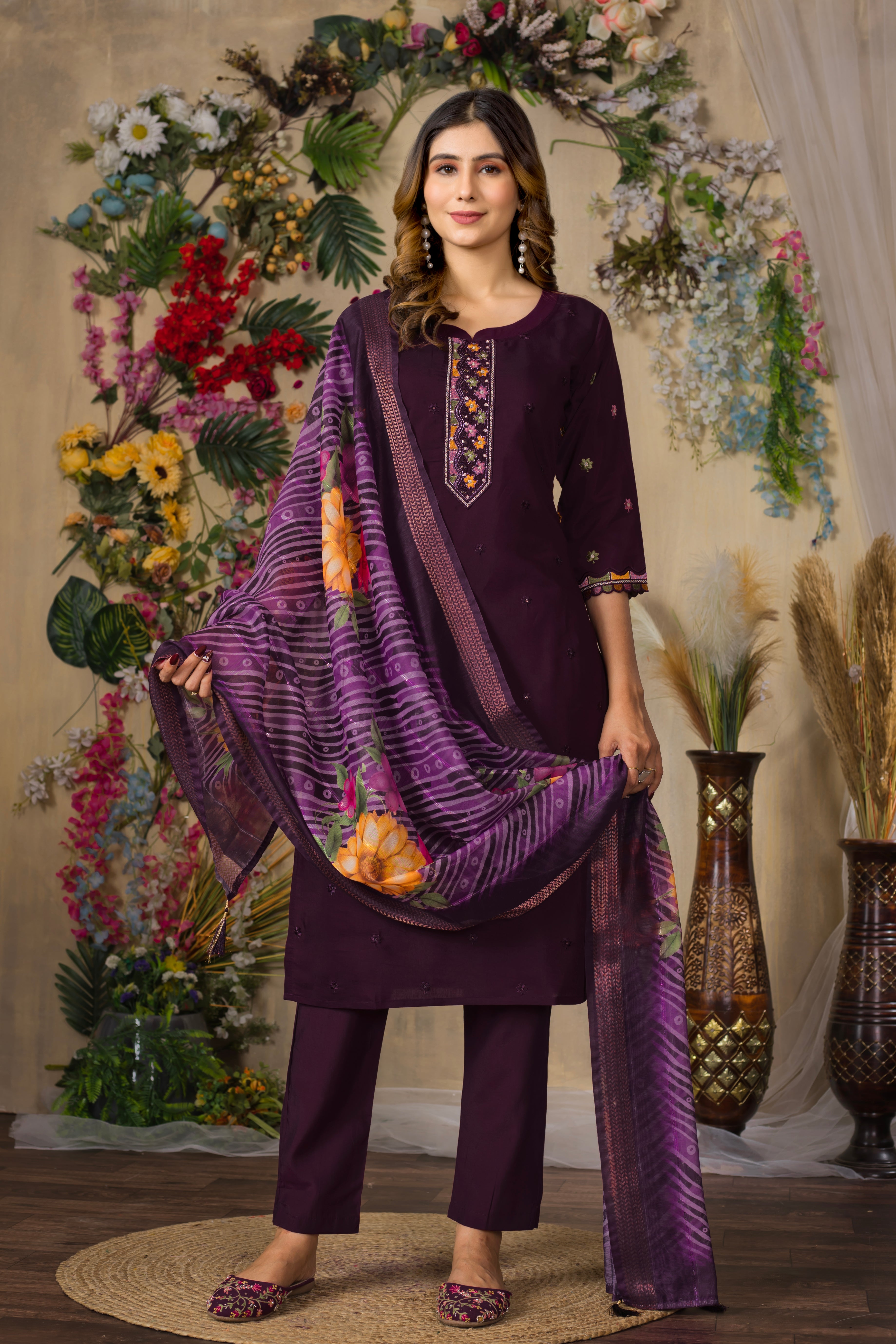 Elegant Straight Kurti Pant Dupatta Set