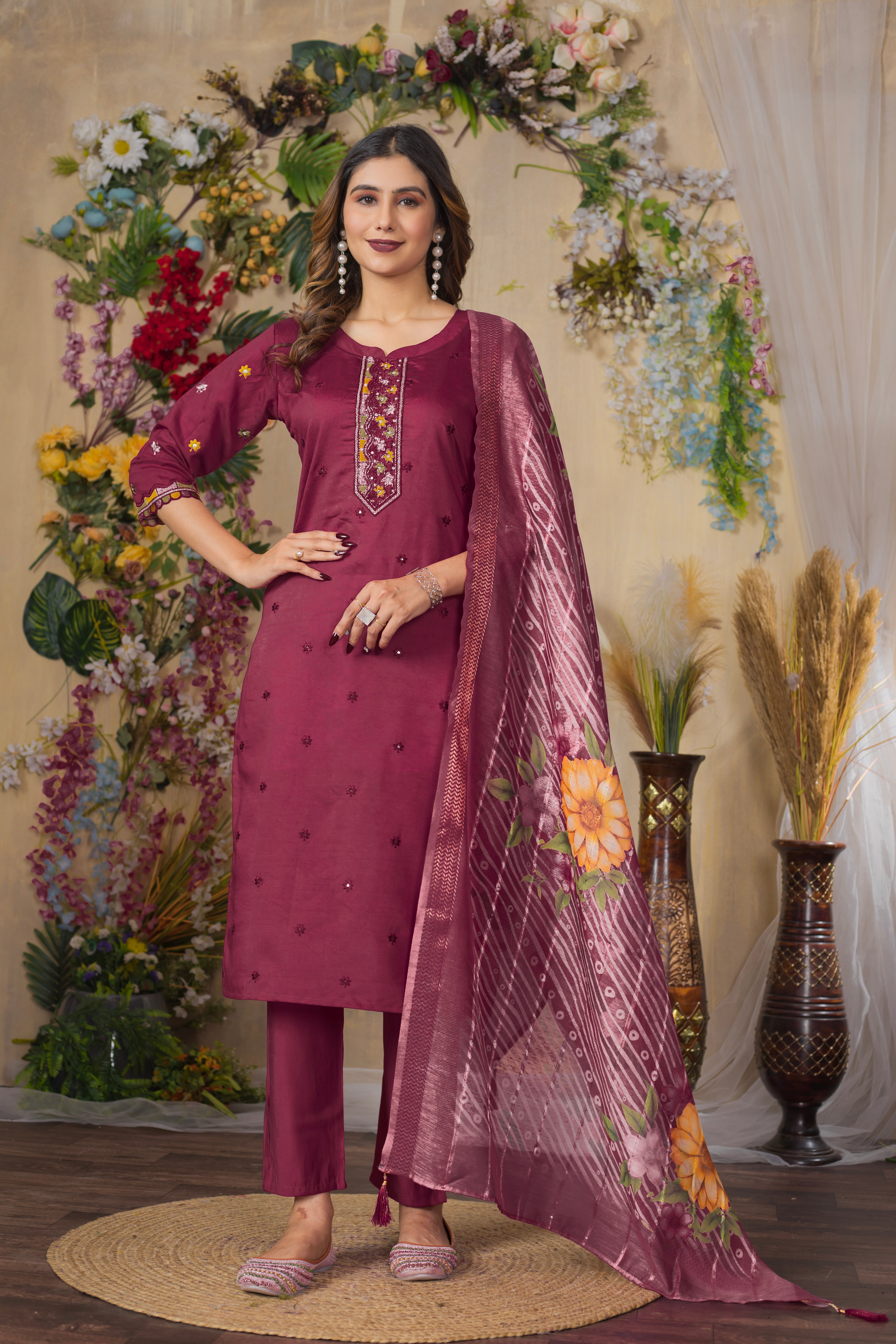 Elegant Straight Kurti Pant Dupatta Set