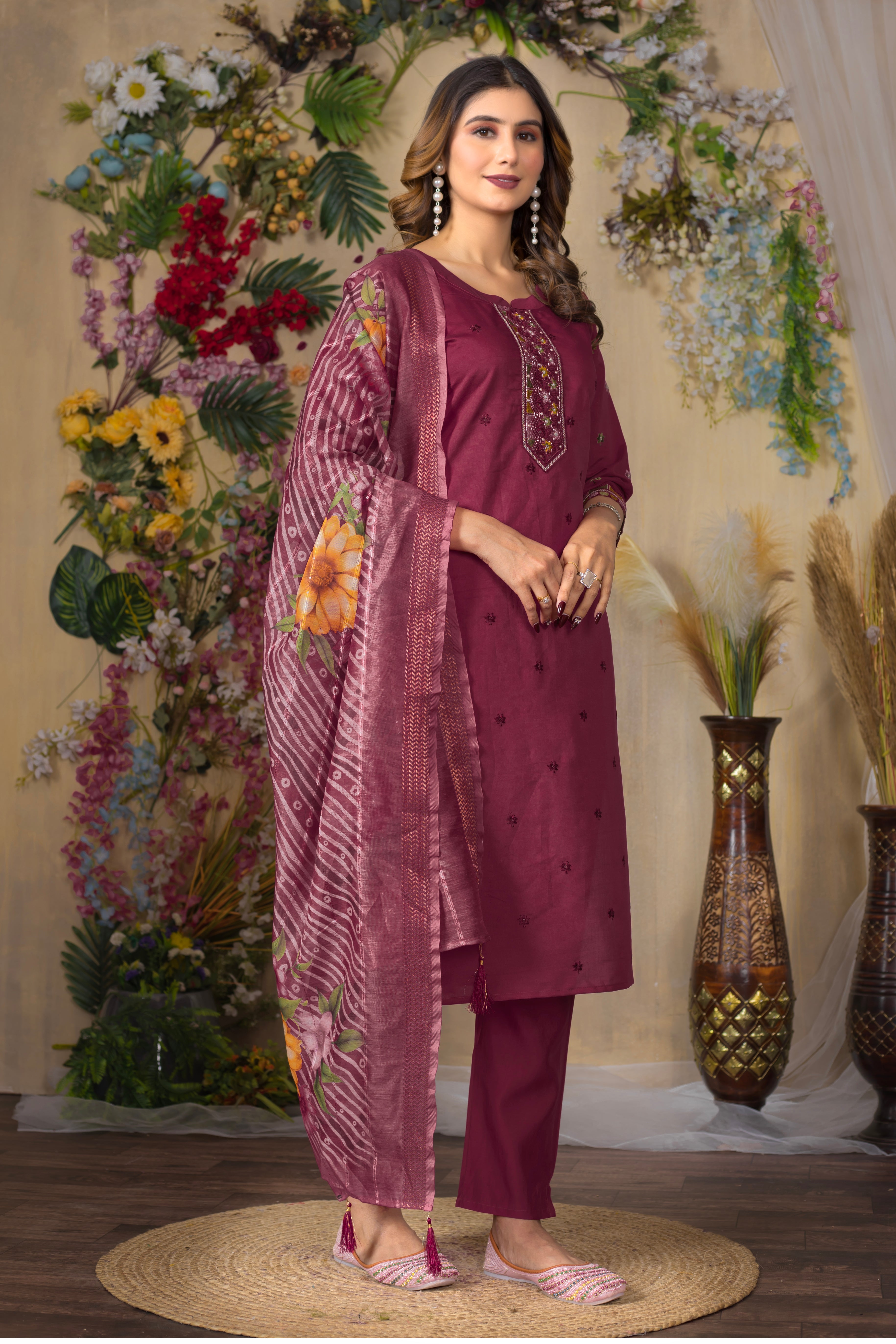 Elegant Straight Kurti Pant Dupatta Set