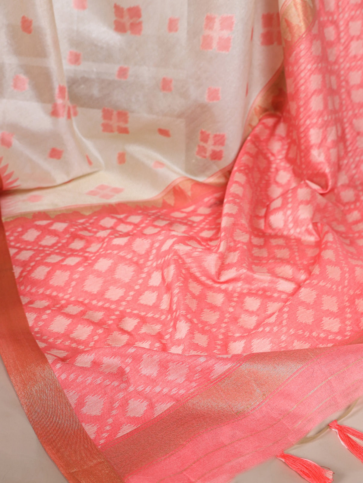 Jacquard Silk Patola Print With Zari Weaving Work Saree