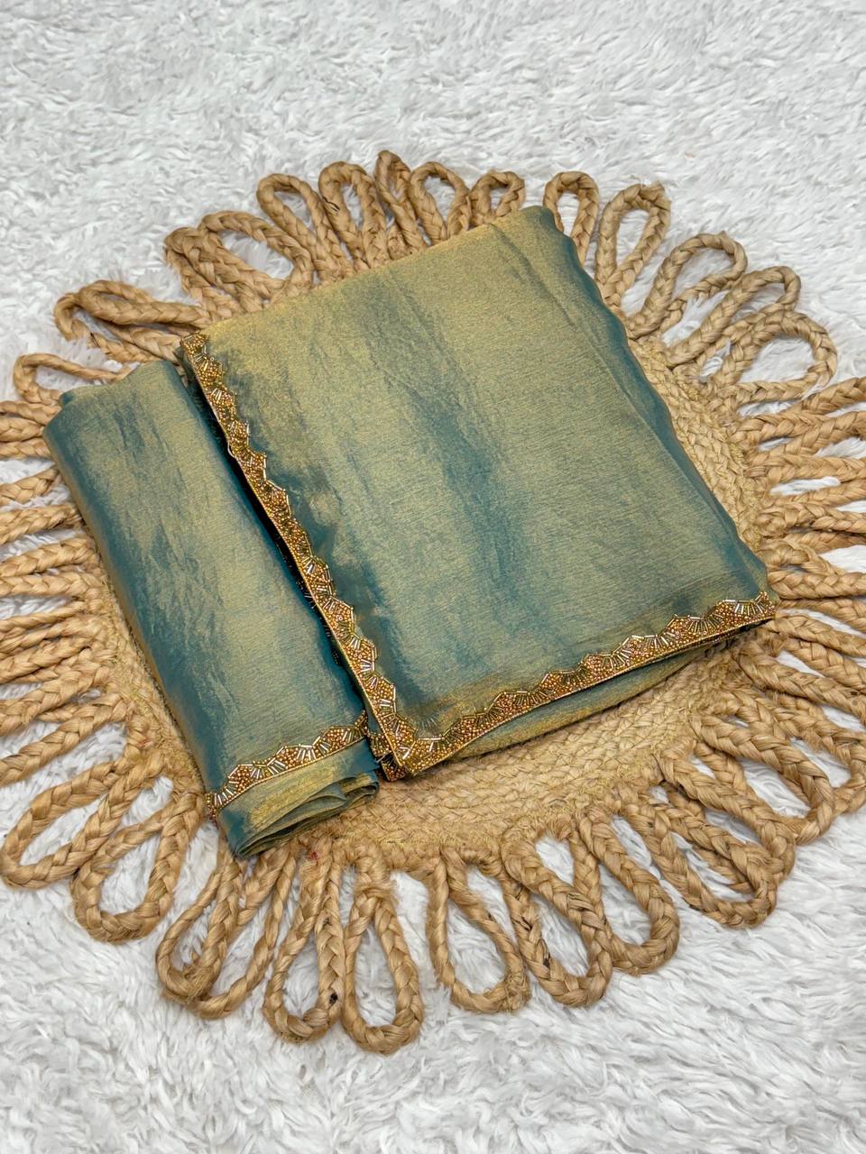 Dual-Hued Chiffon Saree with a Touch of Glam