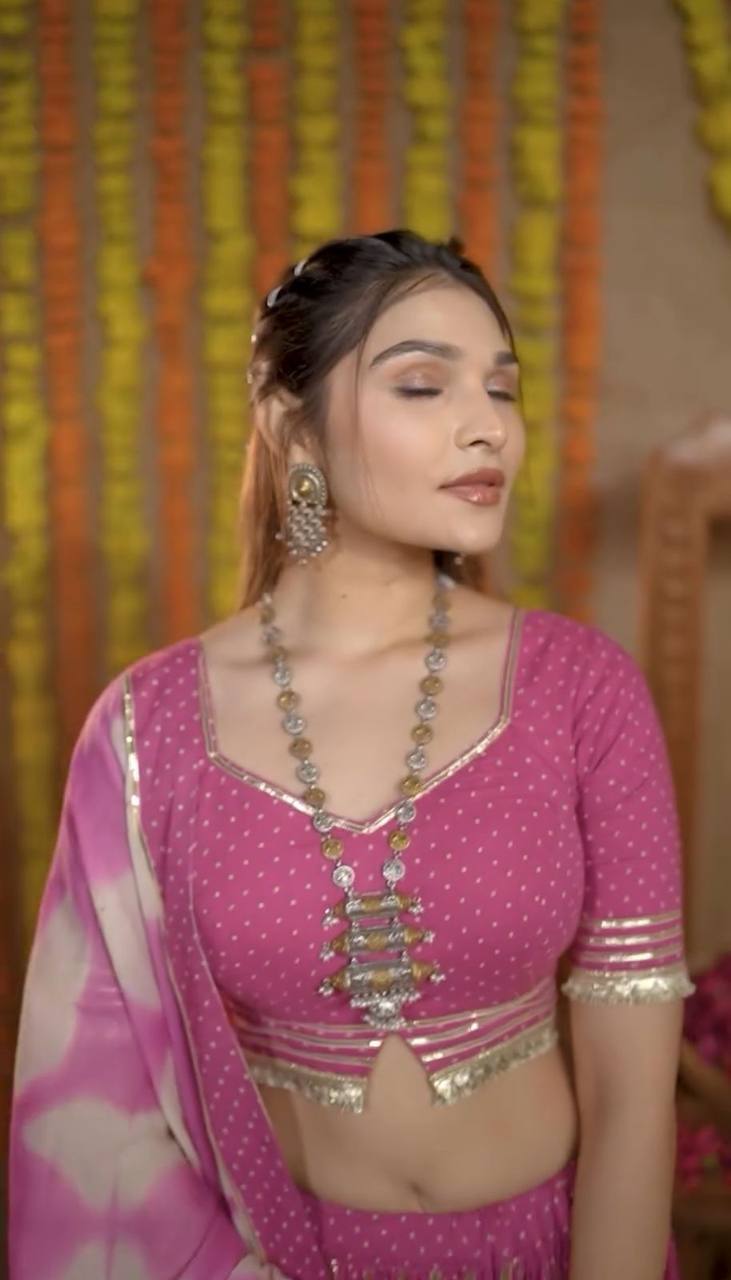 Launching Navratri Special Lehenga Choli With 6 Meter Heavy Flair