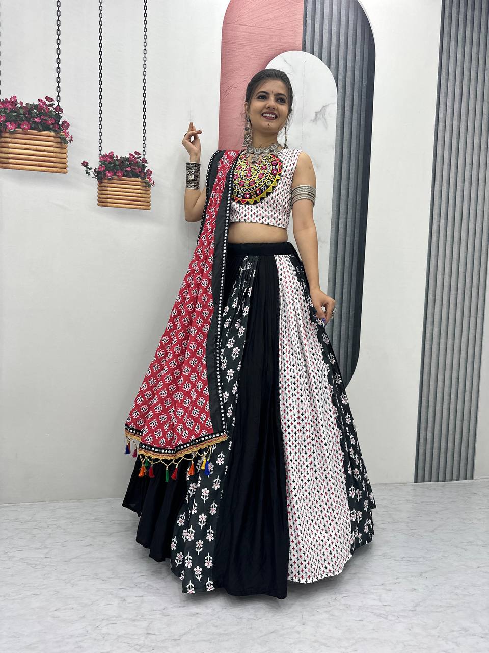 Launching Navratri Special Lehenga Choli With 8 Meter Heavy Flair