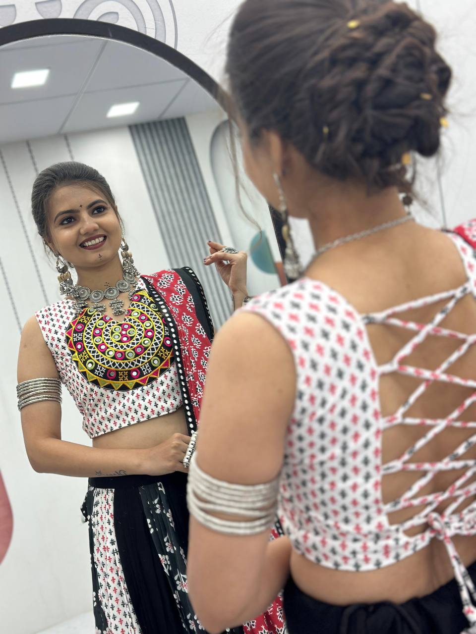 Launching Navratri Special Lehenga Choli With 8 Meter Heavy Flair