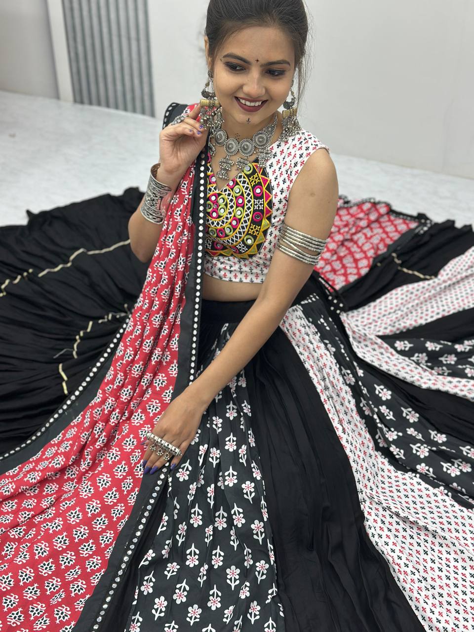 Launching Navratri Special Lehenga Choli With 8 Meter Heavy Flair