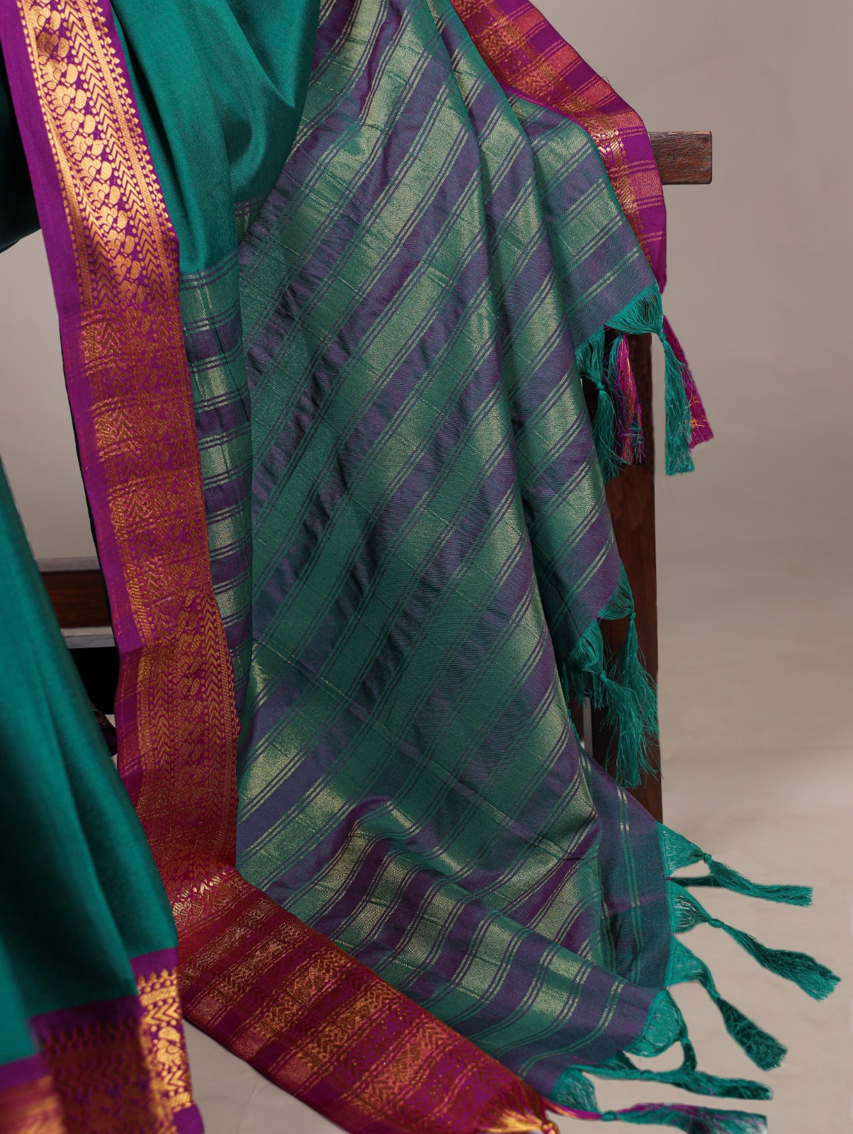 Aura Silk Zari Weaving Work Saree