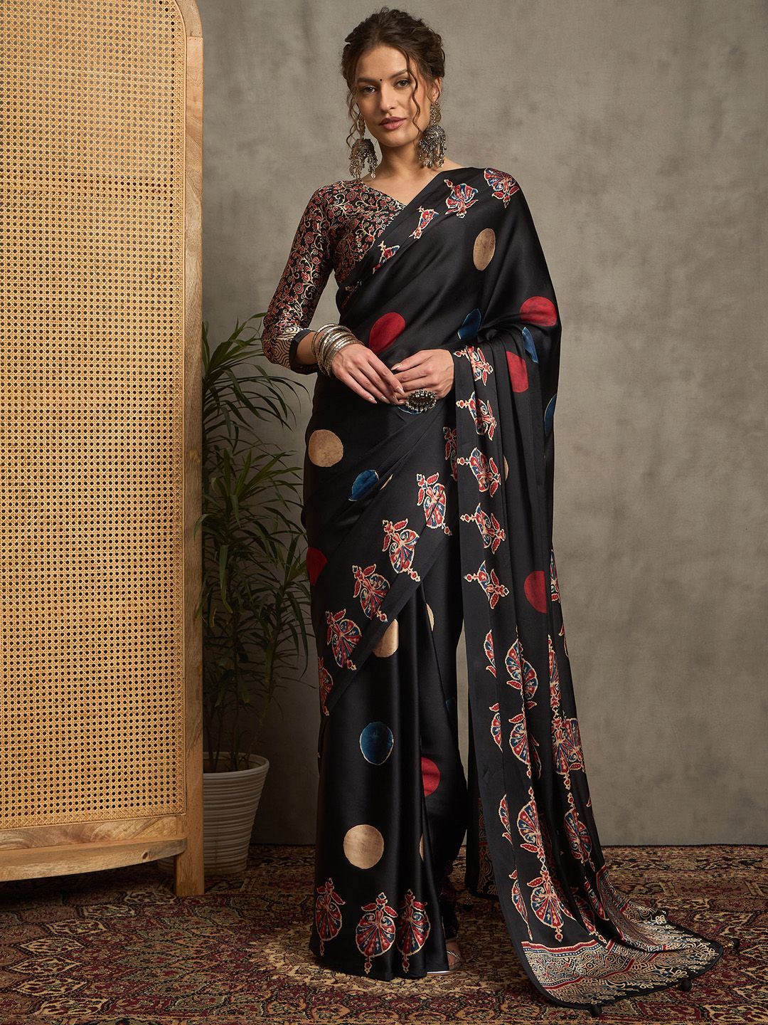 Black Gajji Silk Saree with Red Leaf Buta, Gold Border & Multicolor Abstract Pallu