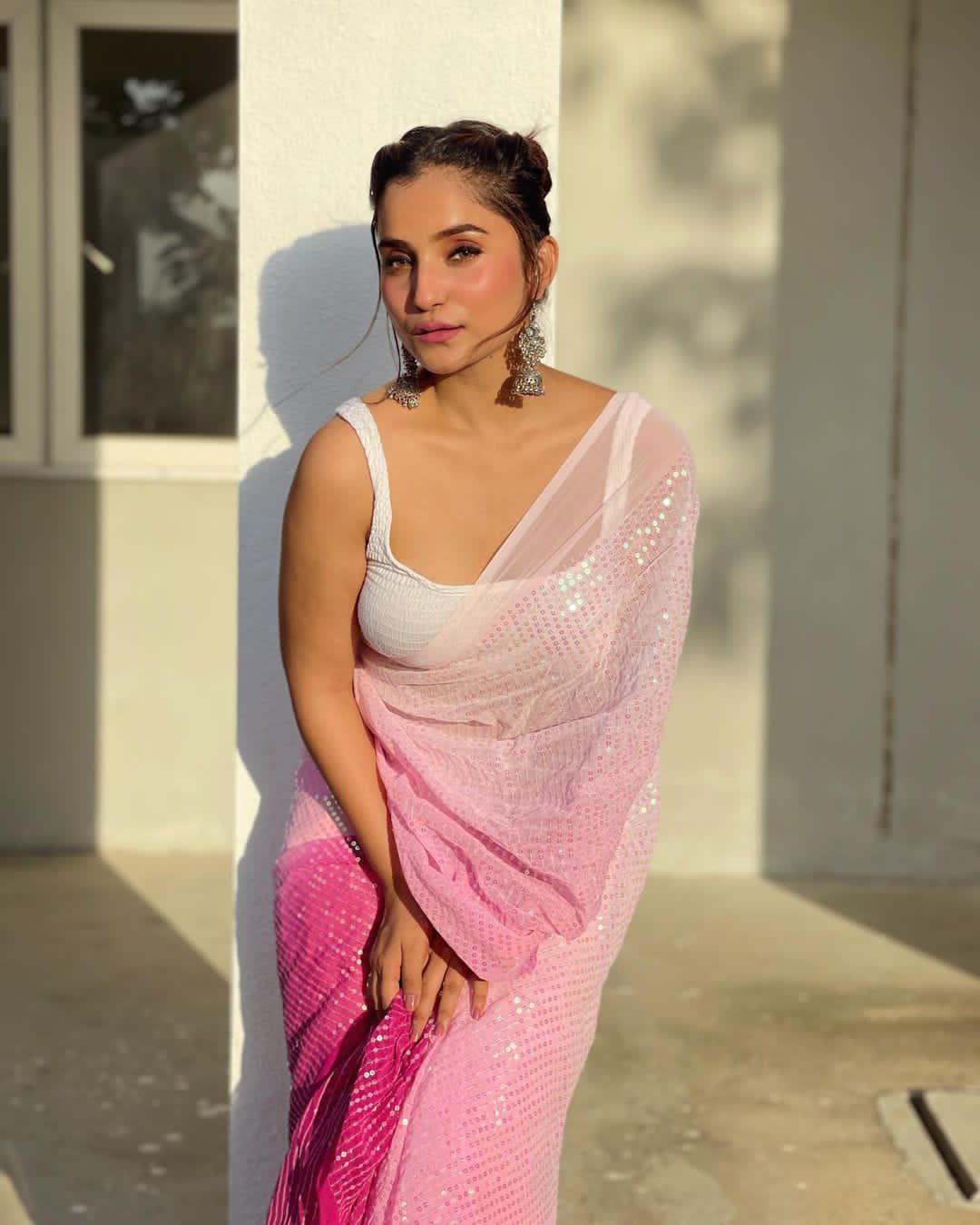 Superhit Bollywood padding sequence saree