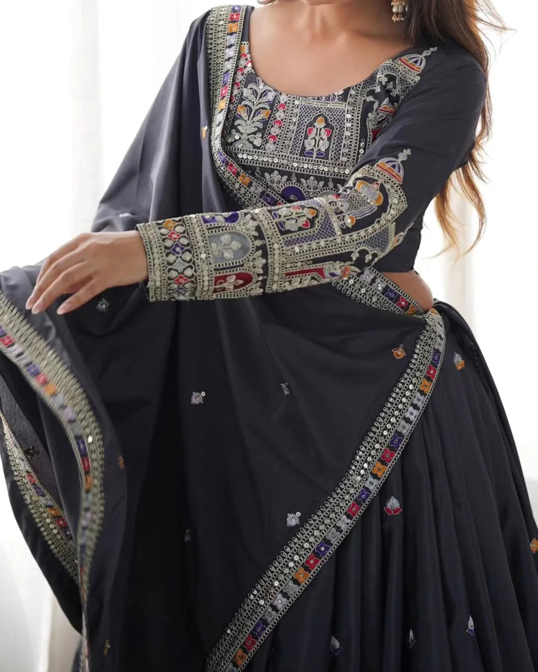 Elegant Black Chaniya Choli for Women – Heavy Embroidered Lehenga with Mirror Work & Net Dupatta | Gujarati Wedding & Navratri Special Outfit