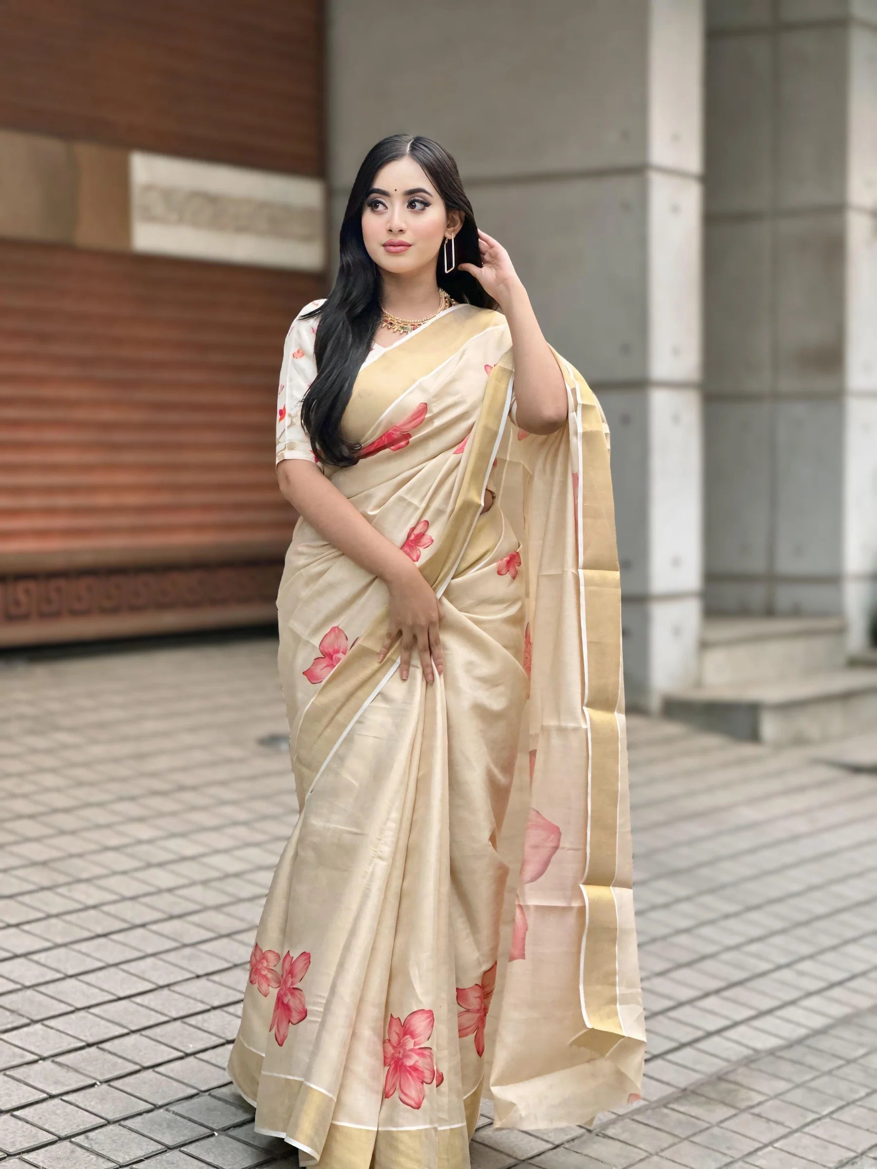 Elegant Beige Floral Print Gold Tissue Silk Saree for Women - Traditional Indian Attire with Pink Blossom Design