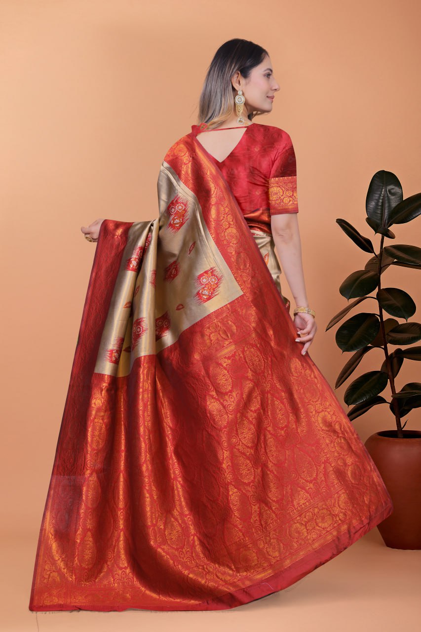 Elegant Banarasi Silk Saree with Rich Zari Work and Contrast Blouse Piece