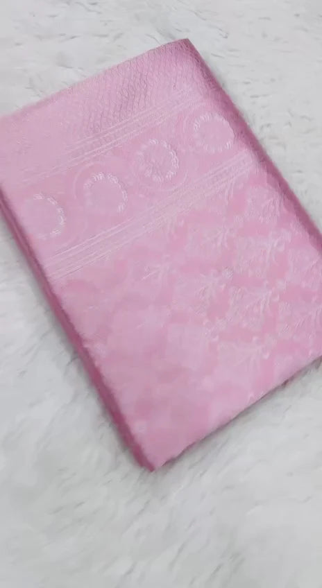 Pink Banarasi Silk Saree with Intricate Patterns – Perfect for Weddings and Festive Events