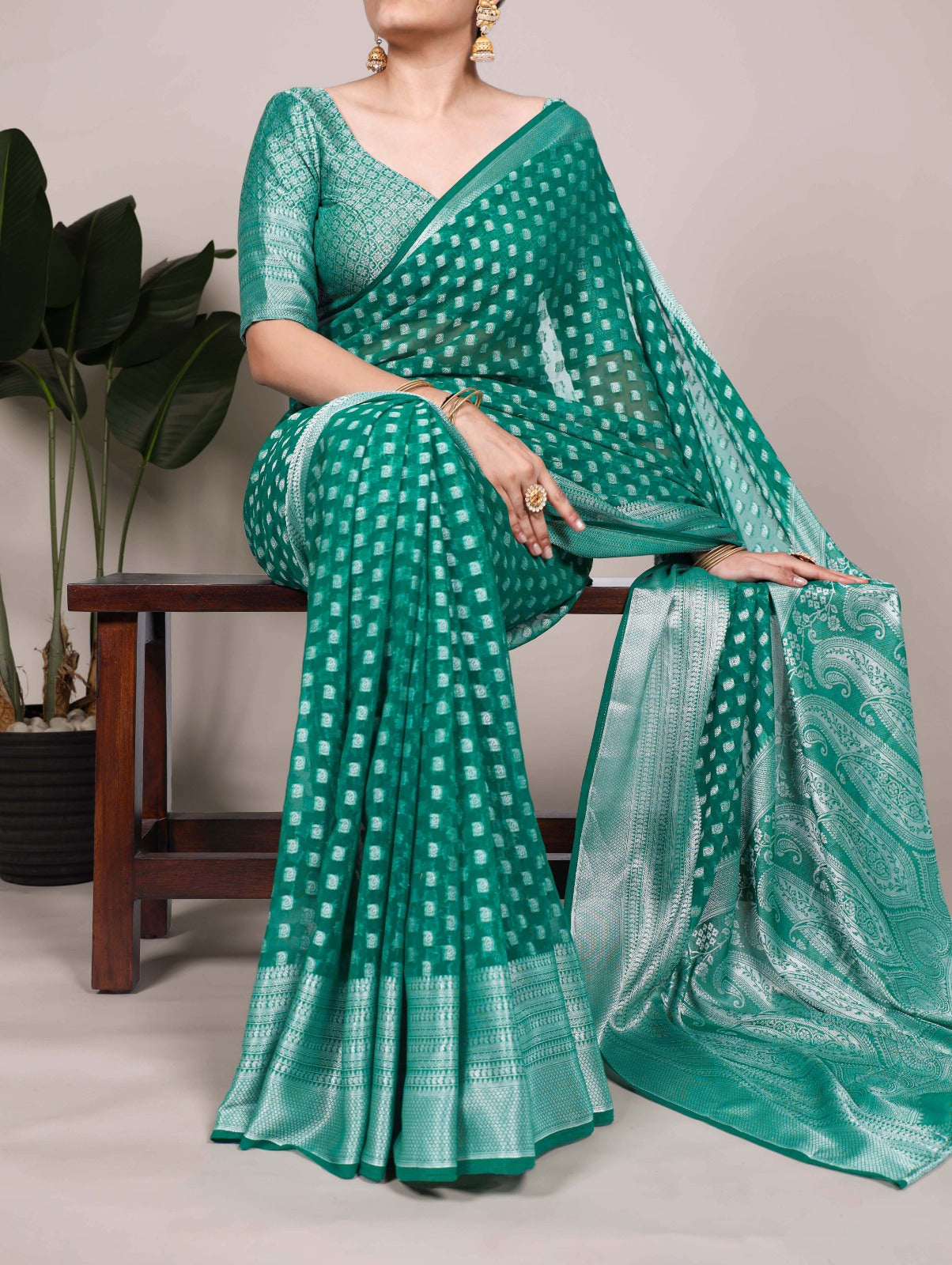 Nylon Georgette Zari Weaving Work Saree