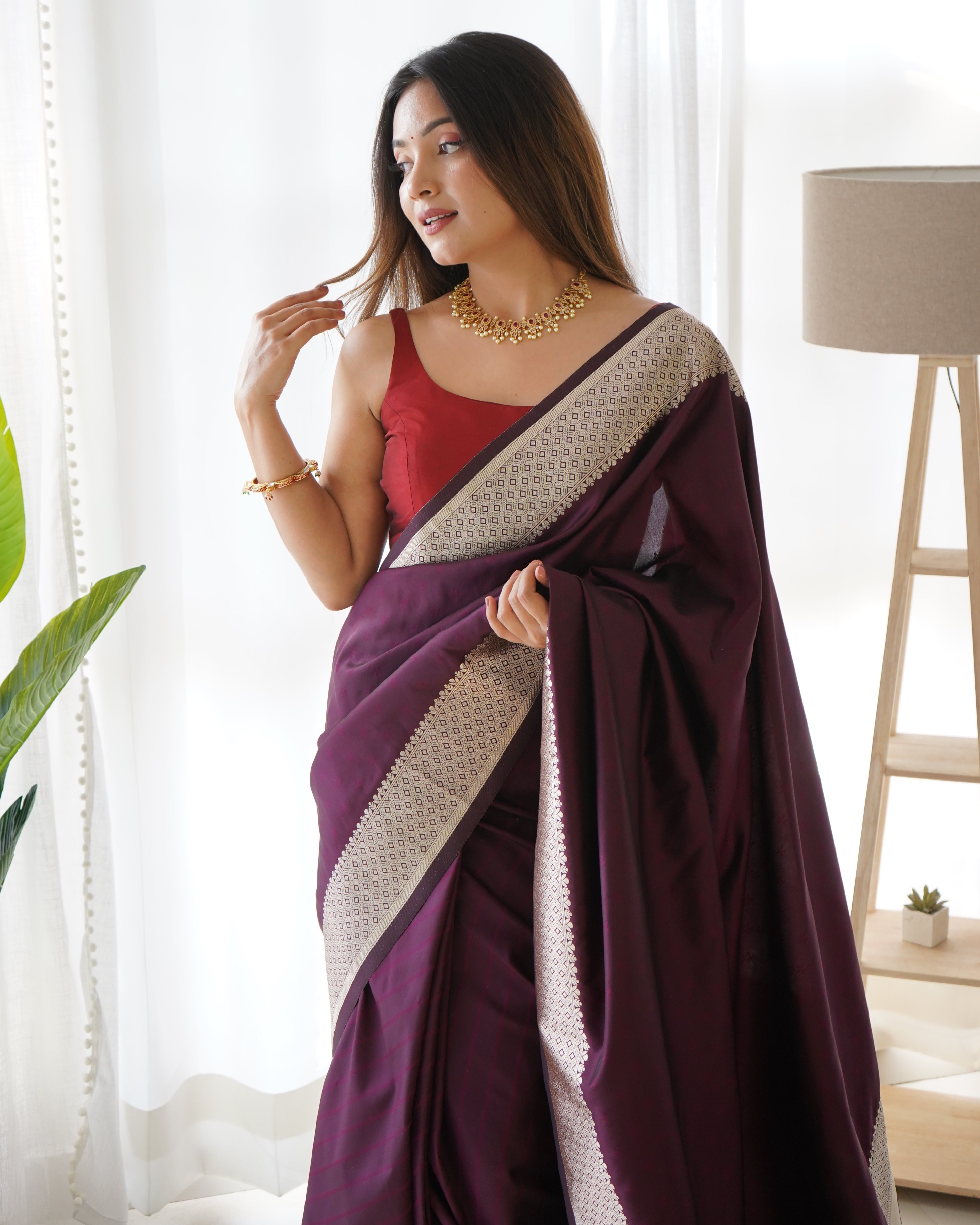 anarasi woven design saree
