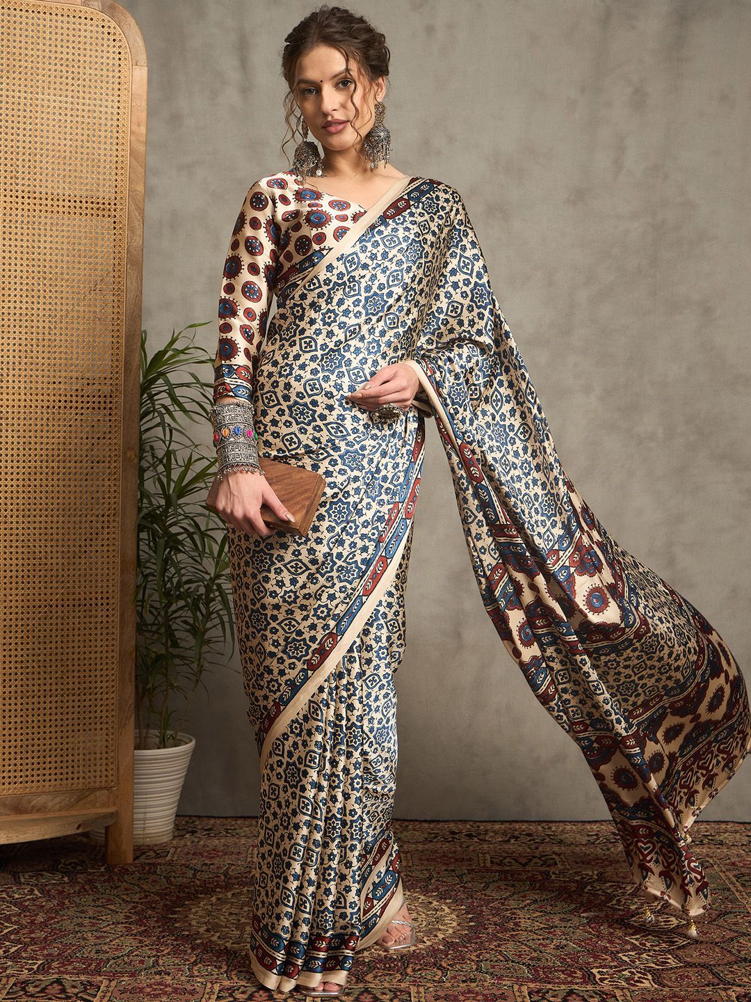 Royal Gajji Silk Saree in Cream & Indigo with Traditional Ajrakh Print