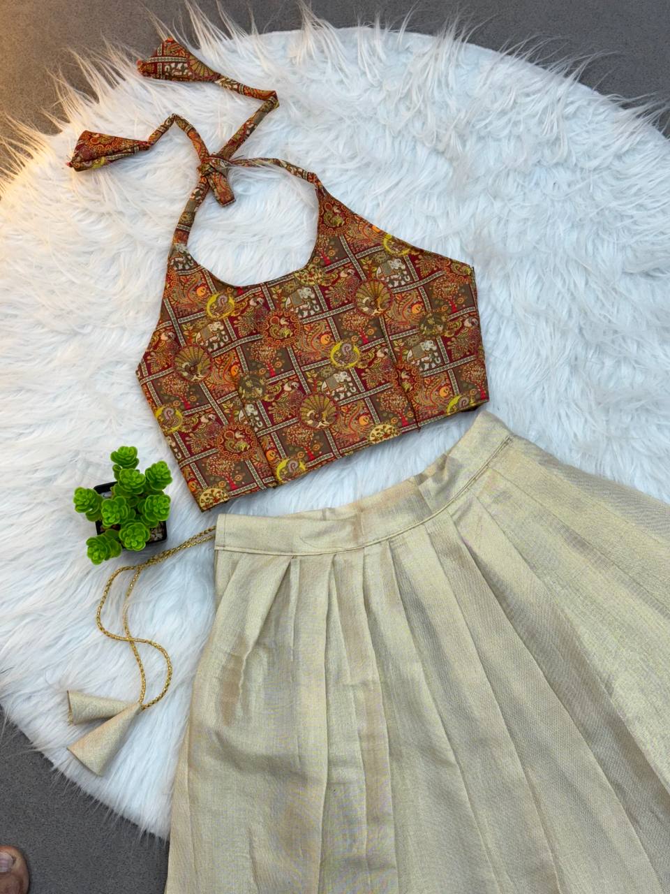 Ethnic Elegance – Handcrafted Kerala Cotton Skirt Set